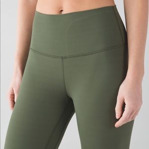 Lululemon Align Crop - Fatigue Green